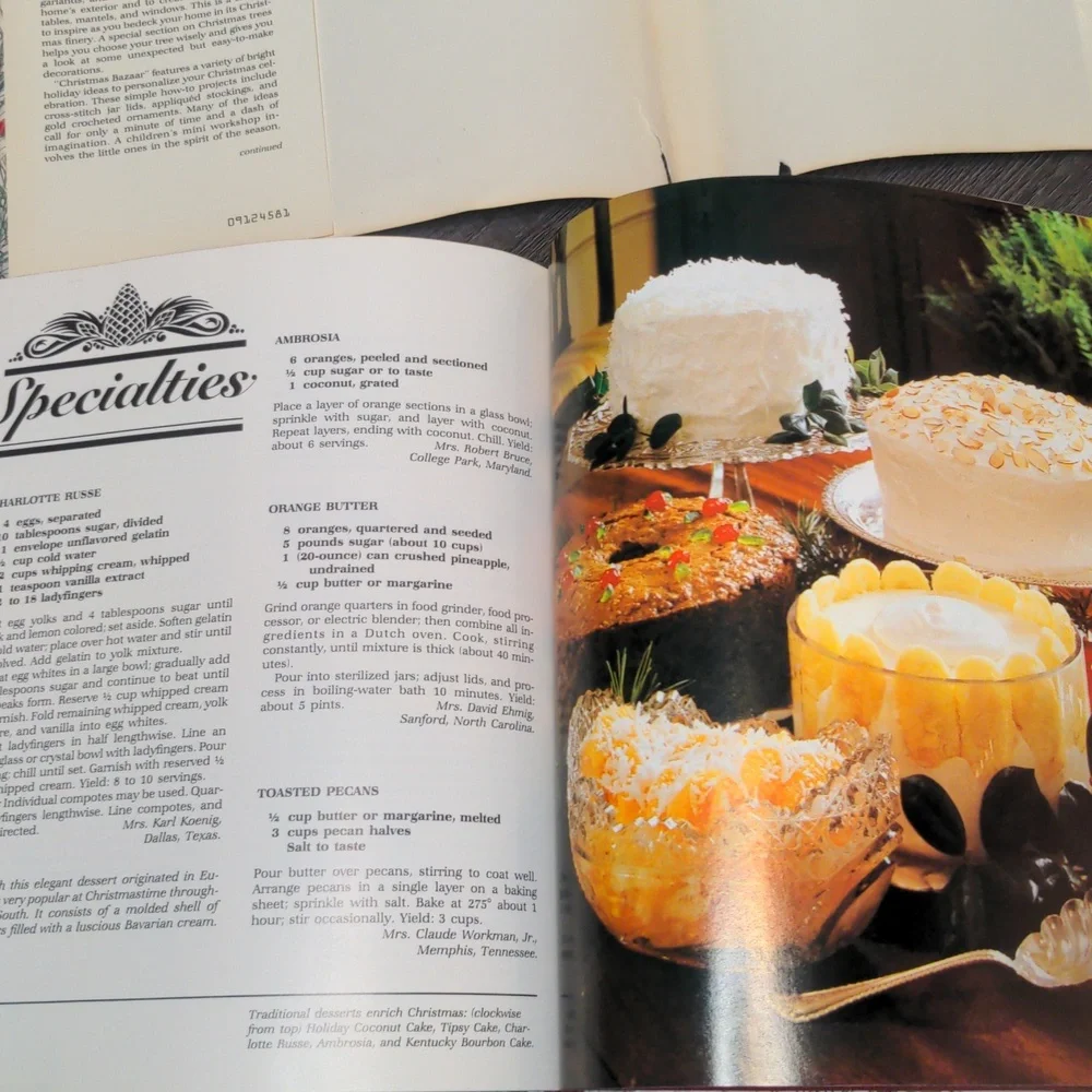 Vintage 80s Christmas Cookbook Southern Living 1981 Holiday Recipes & Baking